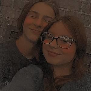 Meet your Posher, Abigail